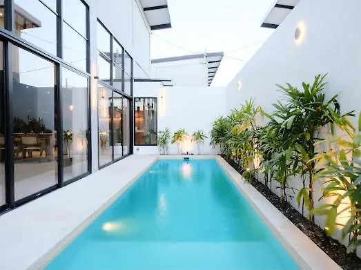 Manresa - 3br Private In Berawa, Bali ヴィラ *