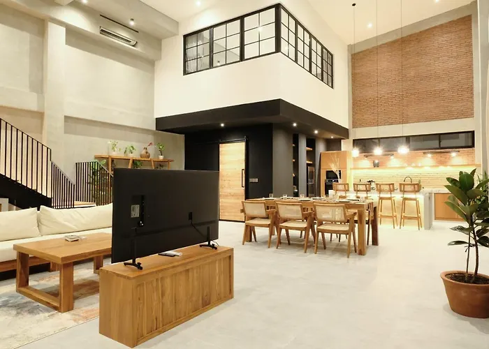 Manresa - 3br Private In Berawa, Bali ヴィラ チャングー