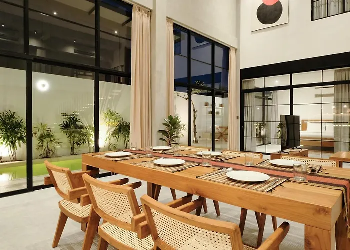 Manresa - 3br Private In Berawa, Bali ヴィラ
